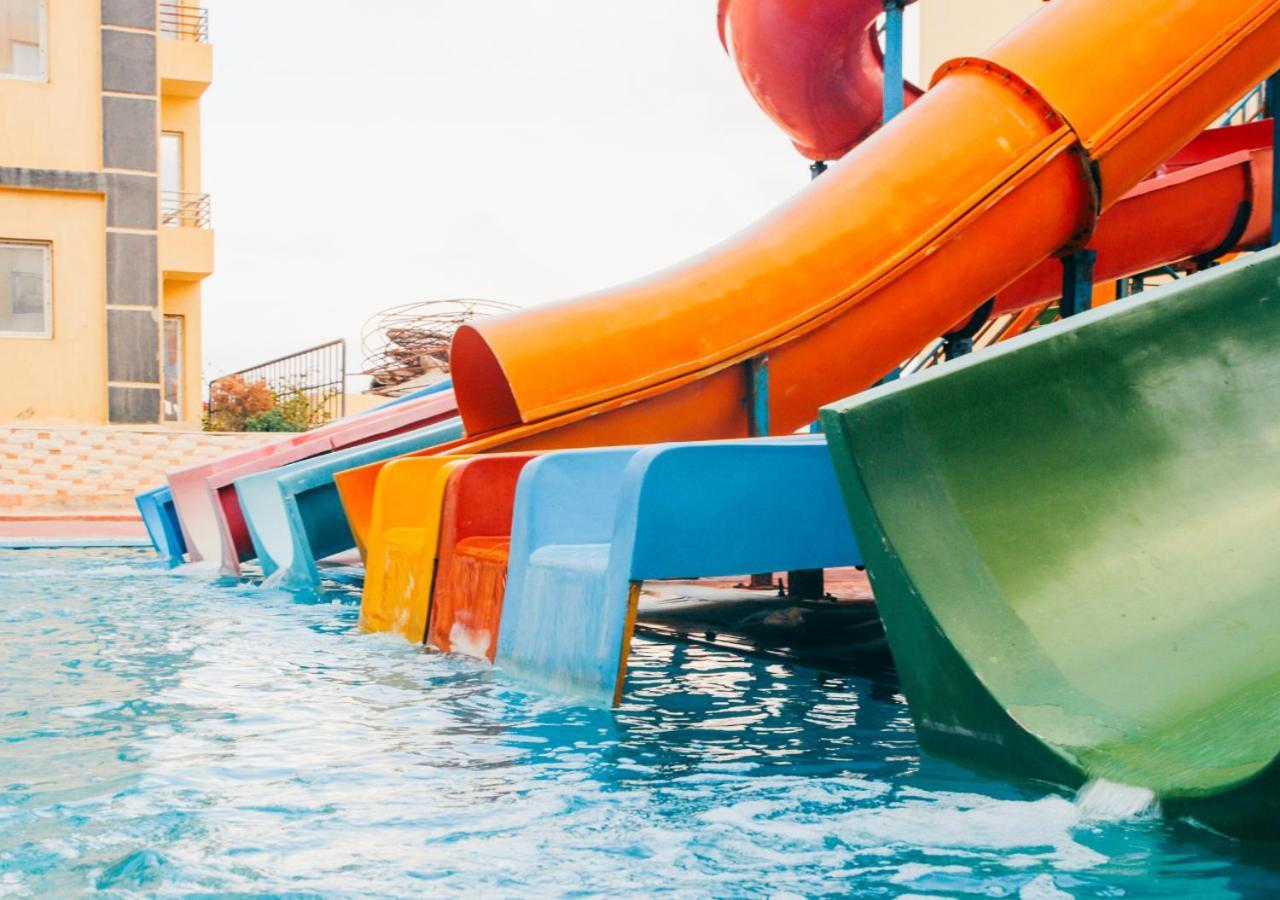 Retal View North Coast Aqua Park Hotel El Alamein Exterior foto